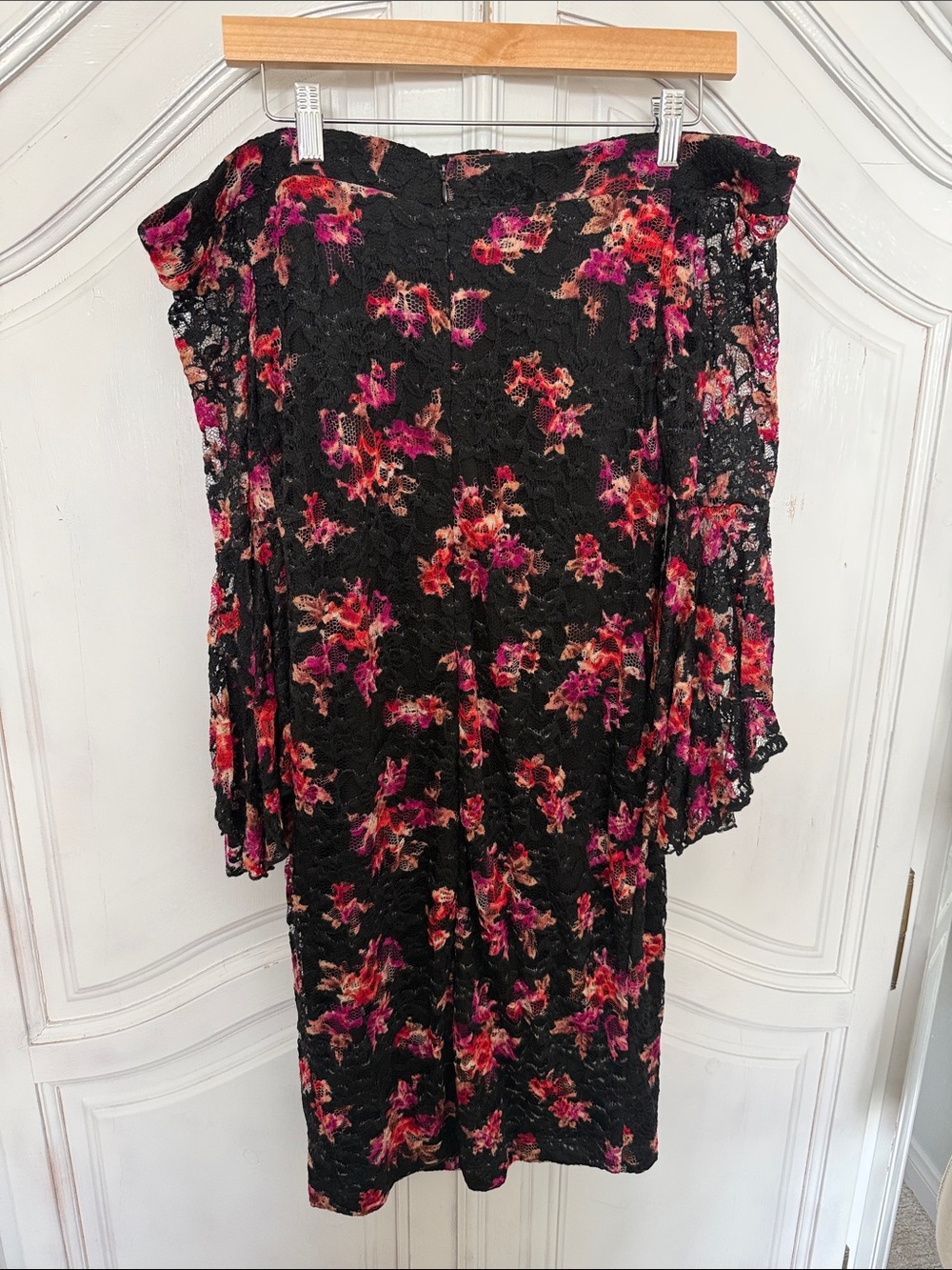 Venus Floral Lace Off-the-Shoulder Dress Bodycon Woman Size 10 Coquette Renfaire - Picture 3 of 11